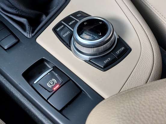 BMW-X1-2017