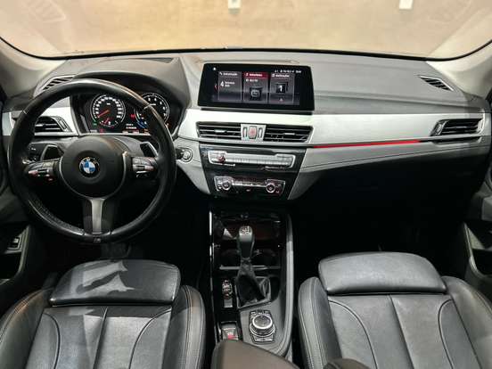 BMW-X1-2.0 16V TURBO ACTIVEFLEX SDRIVE20I X-LINE 4P AUTOMÁTICO BMW-X1-2022