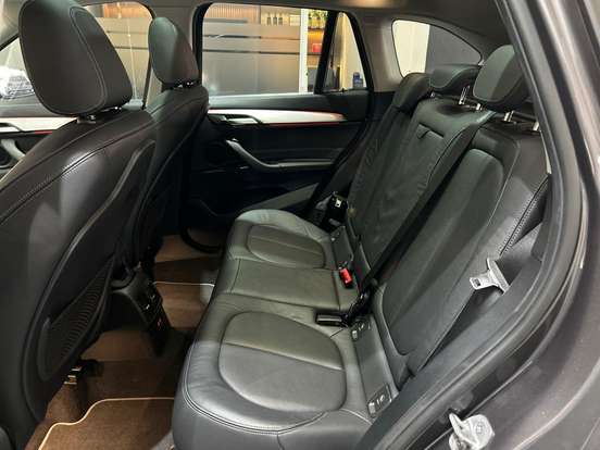 BMW-X1-2.0 16V TURBO ACTIVEFLEX SDRIVE20I X-LINE 4P AUTOMÁTICO BMW-X1-2022