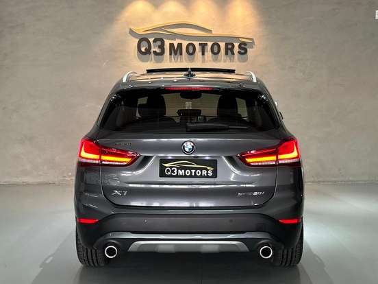 BMW-X1-2.0 16V TURBO ACTIVEFLEX SDRIVE20I X-LINE 4P AUTOMÁTICO BMW-X1-2022
