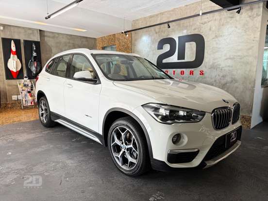 BMW-X1-2.0 16V TURBO ACTIVEFLEX SDRIVE20I X-LINE 4P AUTOMÁTICO BMW-X1-2017