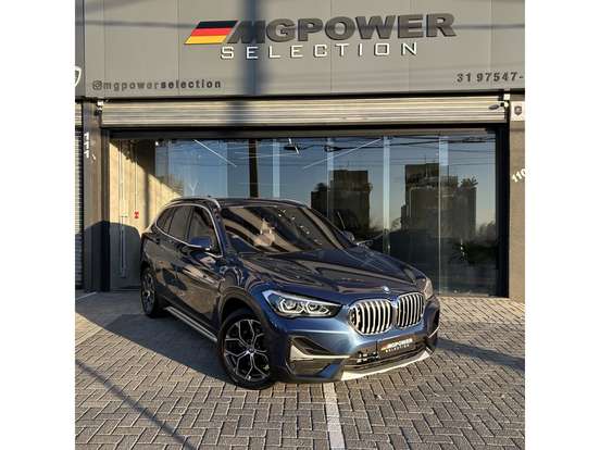 BMW-X1-2021