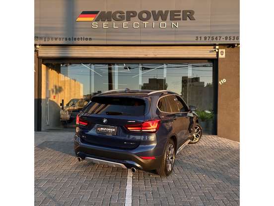 BMW-X1-2021
