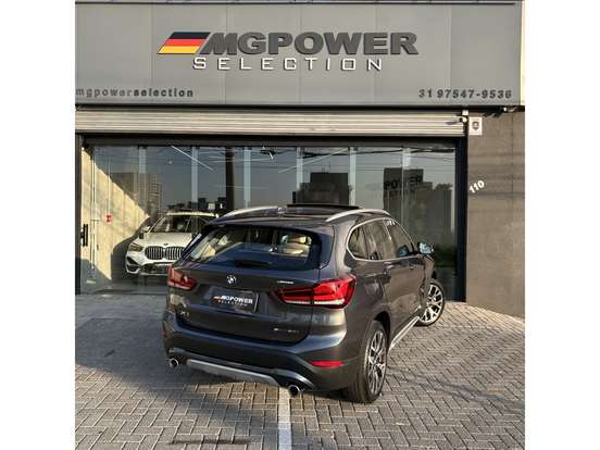 BMW-X1-2022