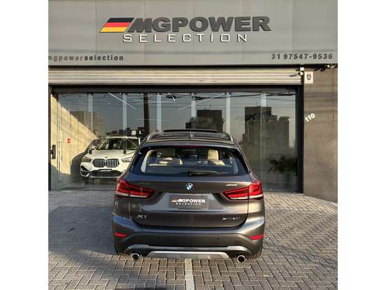 BMW-X1-2.0 16V TURBO ACTIVEFLEX SDRIVE20I X-LINE 4P AUTOMÁTICO BMW-X1-2022