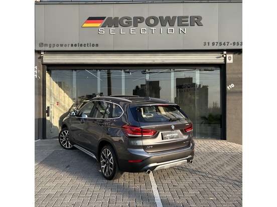 BMW-X1-2.0 16V TURBO ACTIVEFLEX SDRIVE20I X-LINE 4P AUTOMÁTICO BMW-X1-2022