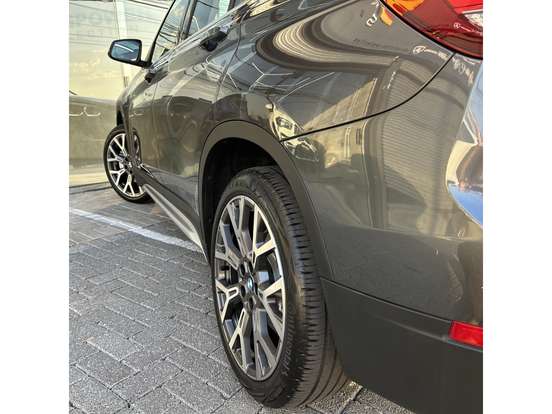 BMW-X1-2022