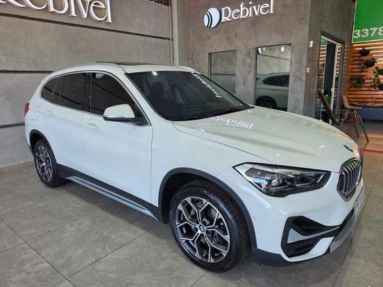 BMW-X1-2.0 16V TURBO ACTIVEFLEX SDRIVE20I X-LINE 4P AUTOMÁTICO BMW-X1-2021