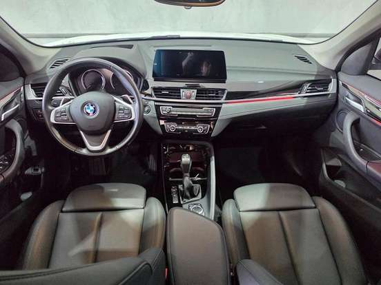 BMW-X1-2021