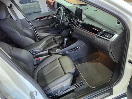BMW-X1-2.0 16V TURBO ACTIVEFLEX SDRIVE20I X-LINE 4P AUTOMÁTICO BMW-X1-2021