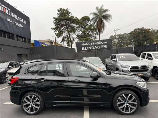 BMW-X1-2016
