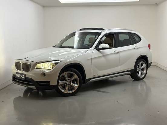 BMW-X1-2.0 16V TURBO GASOLINA SDRIVE20I 4P AUTOMÁTICO BMW-X1-2014