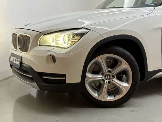 BMW-X1-2.0 16V TURBO GASOLINA SDRIVE20I 4P AUTOMÁTICO BMW-X1-2014