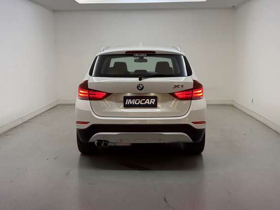 BMW-X1-2.0 16V TURBO GASOLINA SDRIVE20I 4P AUTOMÁTICO BMW-X1-2014