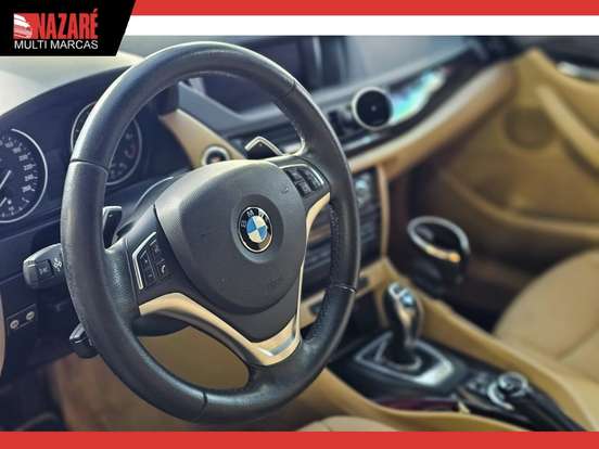 BMW-X1-2.0 16V TURBO GASOLINA SDRIVE20I 4P AUTOMÁTICO BMW-X1-2014