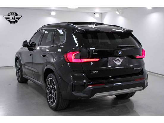 BMW-X1-2.0 16V TURBO GASOLINA SDRIVE20I X-LINE STEPTRONIC BMW-X1-2024