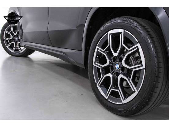 BMW-X1-2.0 16V TURBO GASOLINA SDRIVE20I X-LINE STEPTRONIC BMW-X1-2024