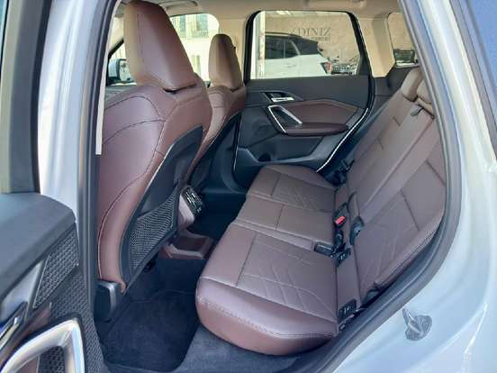 BMW-X1-2.0 16V TURBO GASOLINA SDRIVE20I X-LINE STEPTRONIC BMW-X1-2023