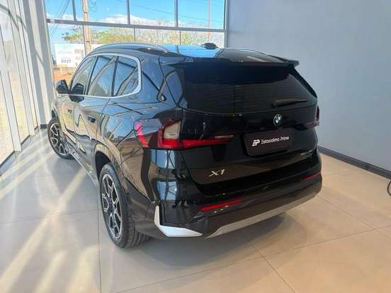 BMW-X1-2.0 16V TURBO GASOLINA SDRIVE20I X-LINE STEPTRONIC BMW-X1-2022