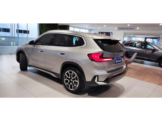 BMW-X1-2.0 16V TURBO GASOLINA SDRIVE20I X-LINE STEPTRONIC BMW-X1-2023