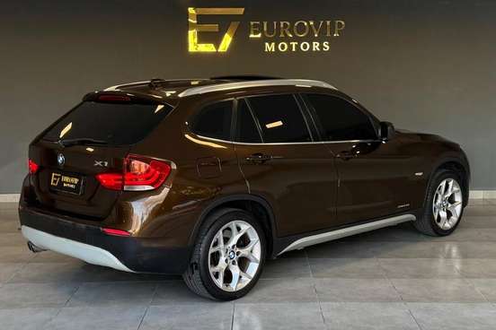 BMW-X1-3.0 24V GASOLINA XDRIVE28I 4P AUTOMÁTICO BMW-X1-2010