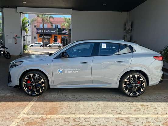 BMW-X2-2025