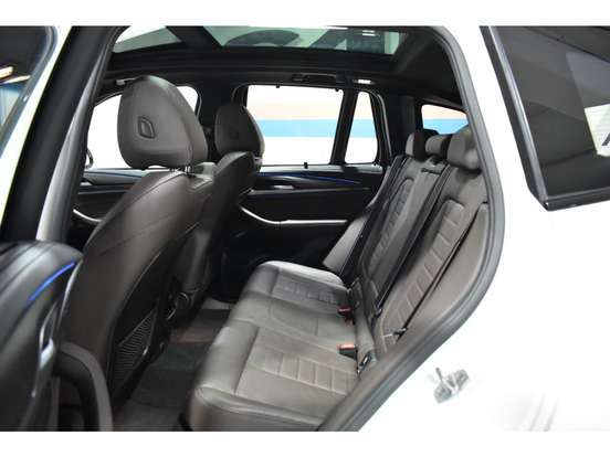 BMW-X3-2021