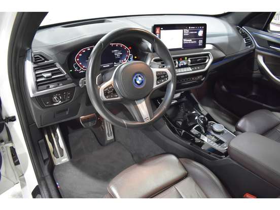 BMW-X3-2021