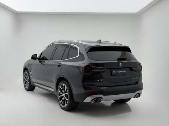 BMW-X3-2.0 16V HÍBRIDO X LINE XDRIVE30E STEPTRONIC BMW-X3-2023