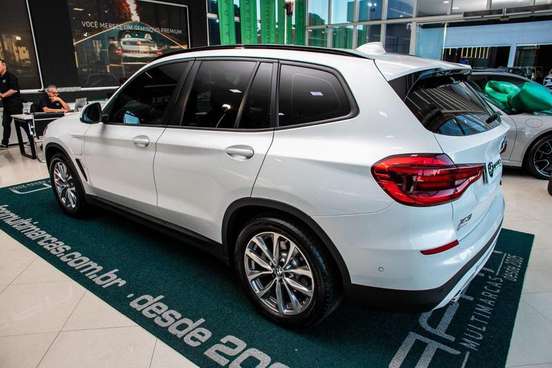 BMW-X3-2021