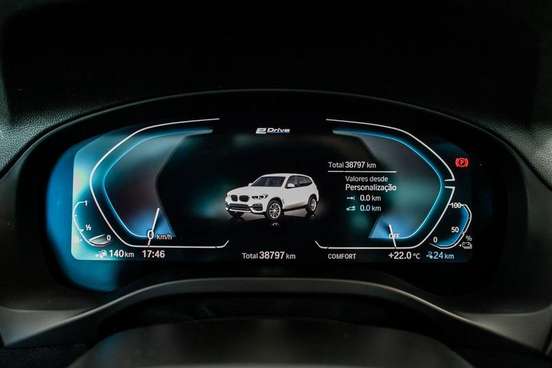 BMW-X3-2021
