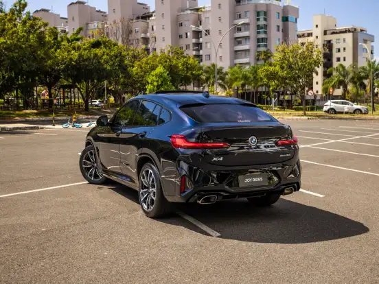 BMW-X4-2.0 16V GASOLINA XDRIVE30I M SPORT STEPTRONIC BMW-X4-2022
