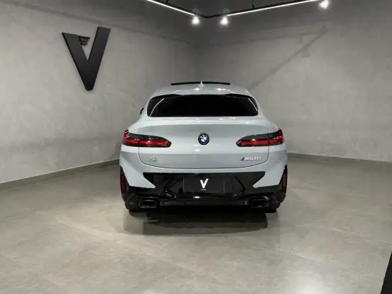 BMW-X4-2024