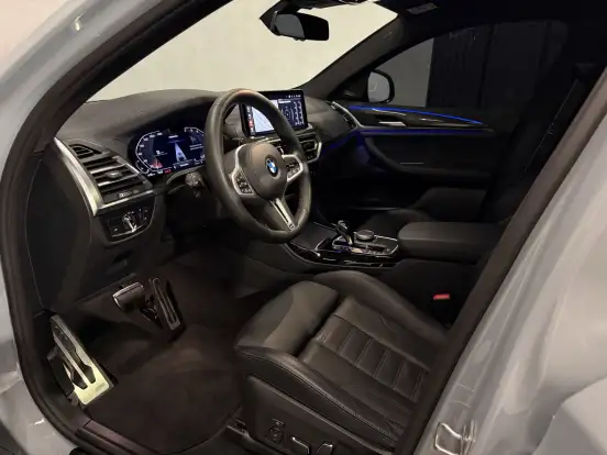 BMW-X4-2024