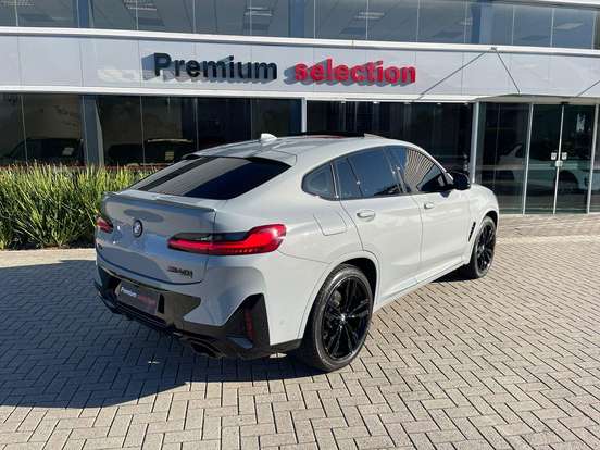 BMW-X4-2023