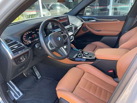 BMW-X4-2023