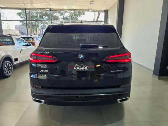 BMW-X5-2018