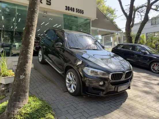 BMW-X5-2017
