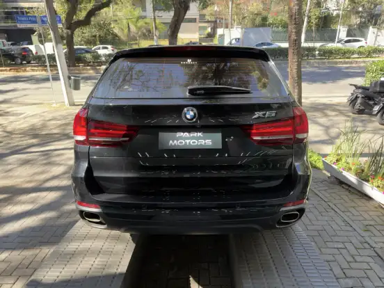 BMW-X5-2017