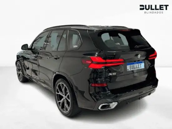BMW-X5-2025