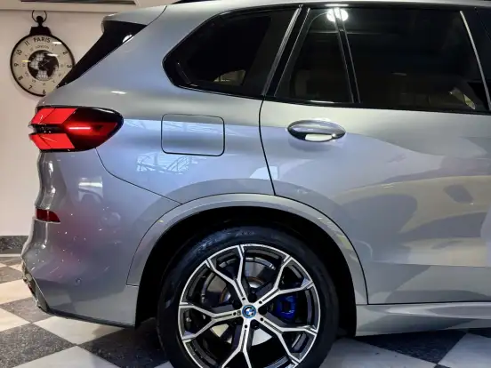 BMW-X5-3.0 I6 TURBO HÍBRIDO XDRIVE50E M SPORT AUTOMÁTICO BMW-X5-2024