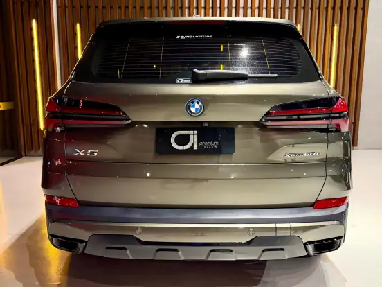 BMW-X5-3.0 I6 TURBO HÍBRIDO XDRIVE50E X-LINE AUTOMÁTICO BMW-X5-2024