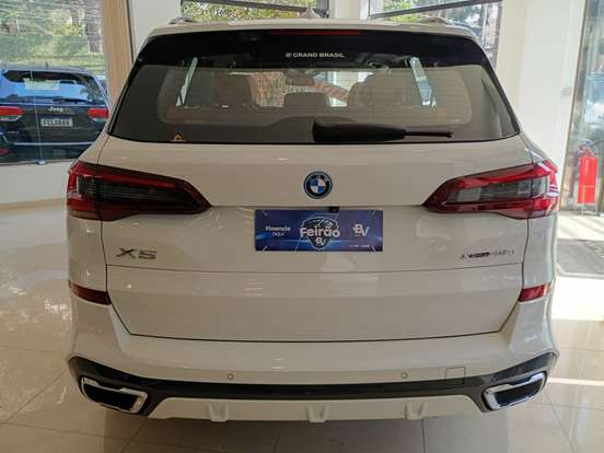BMW-X5-3.0 I6 TURBO HÍBRIDO XDRIVE45E M SPORT AUTOMÁTICO BMW-X5-2021