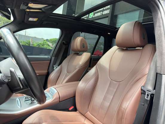 BMW-X5-2022