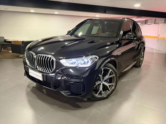 BMW-X5-3.0 I6 TURBO HÍBRIDO XDRIVE45E M SPORT AUTOMÁTICO BMW-X5-2022