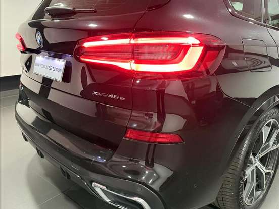 BMW-X5-3.0 I6 TURBO HÍBRIDO XDRIVE45E M SPORT AUTOMÁTICO BMW-X5-2022
