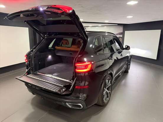 BMW-X5-3.0 I6 TURBO HÍBRIDO XDRIVE45E M SPORT AUTOMÁTICO BMW-X5-2022