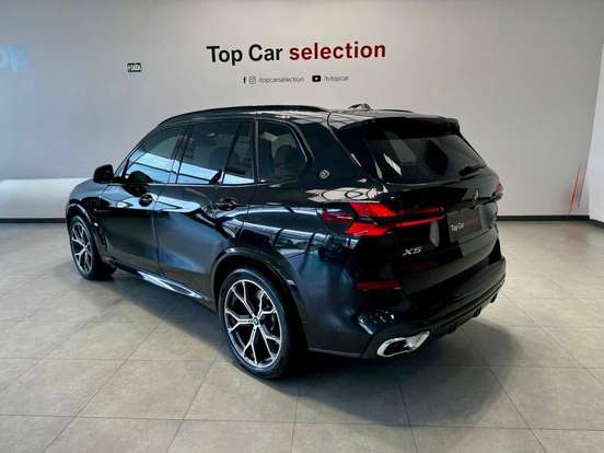 BMW-X5-2023
