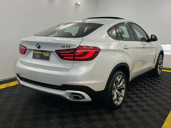 BMW-X6-3.0 35I 4X4 COUPÉ 6 CILINDROS 24V GASOLINA 4P AUTOMÁTICO BMW-X6-2017