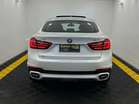BMW-X6-3.0 35I 4X4 COUPÉ 6 CILINDROS 24V GASOLINA 4P AUTOMÁTICO BMW-X6-2017